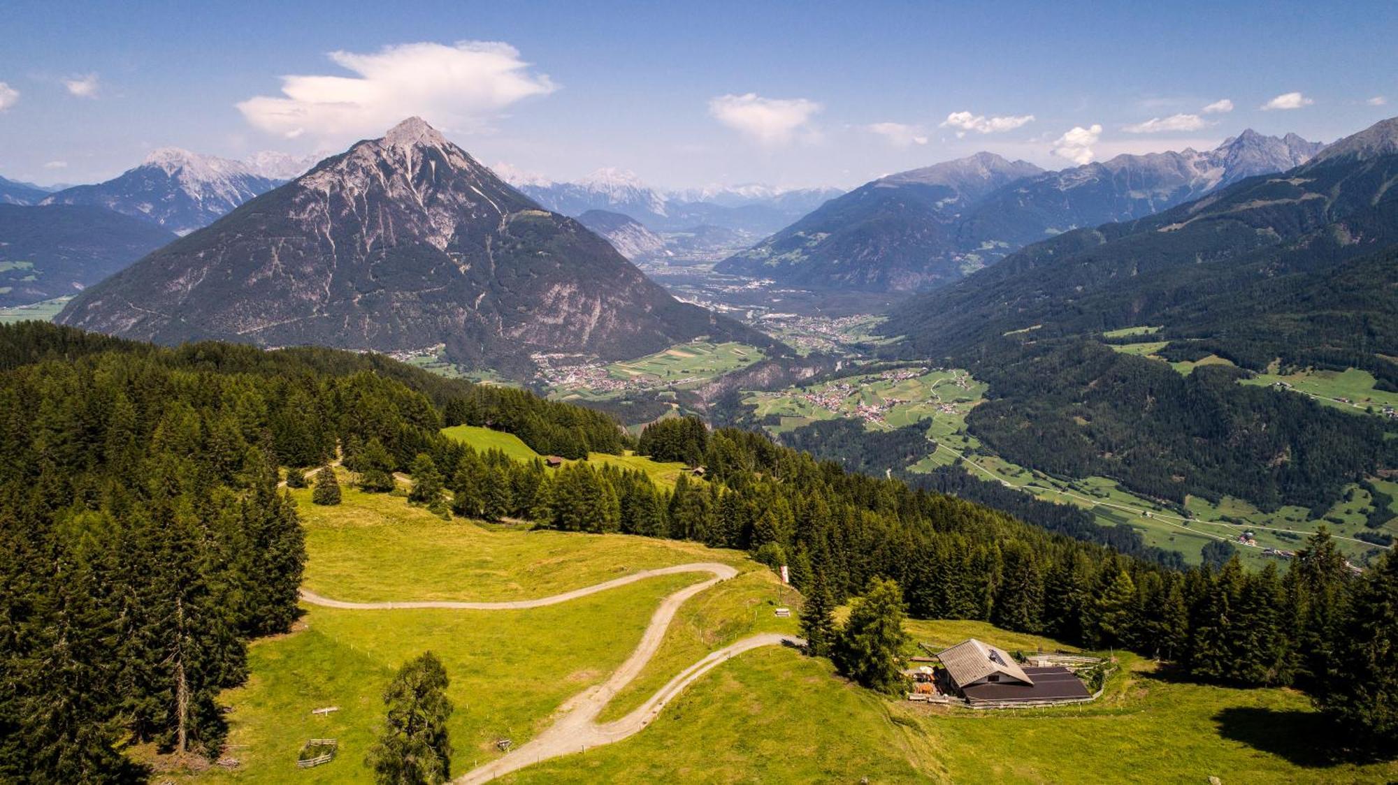 Apart Alpenzeit Arzl im Pitztal Luaran gambar